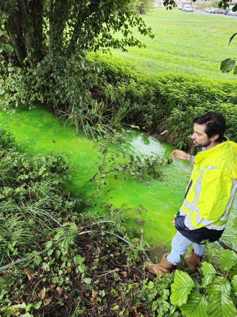 Un exercice grandeur nature pour prévenir les risques de pollution de l’eau potable. Traçage